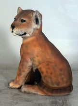 Load image into Gallery viewer, LION CUB- SITTING -JR 080118
