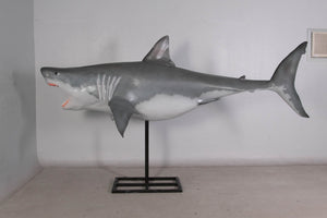 SHARK 12FT ON STAND JR 100072