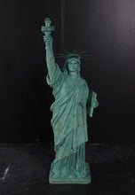 Load image into Gallery viewer, STATUE OF LIBERTY ON BASE JR 130048/9
