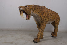 Load image into Gallery viewer, SMILODON -SABRE TOOTH CAT -JR 180148
