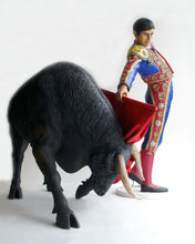 Load image into Gallery viewer, Bull Fighter 6ft (JR 2762)
