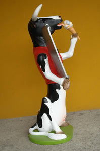 SKINNY COW BUTLER WITH MENUBOARD AND ICE CREAM JR 1773