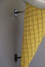 Load image into Gallery viewer, WHIPPY ICE CREAM 4FT HANGING - NO FLAKE JR 0054
