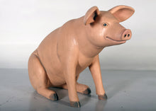 Load image into Gallery viewer, PIG SITTING SMALL JR 020601
