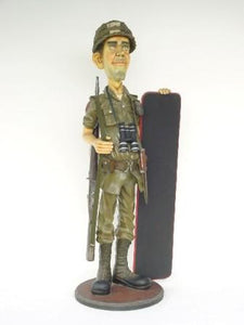 SOLDIER WITH MENU BOARD -BRITISH 5.5FT -JR 1885